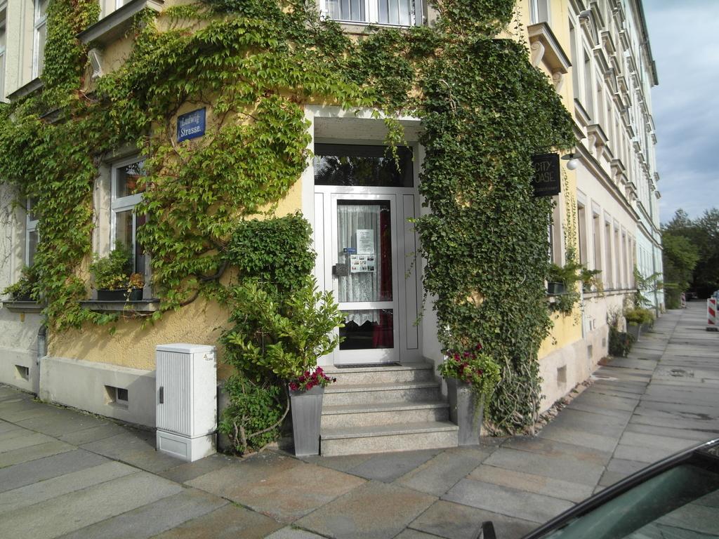 City-Oase Dresde Extérieur photo